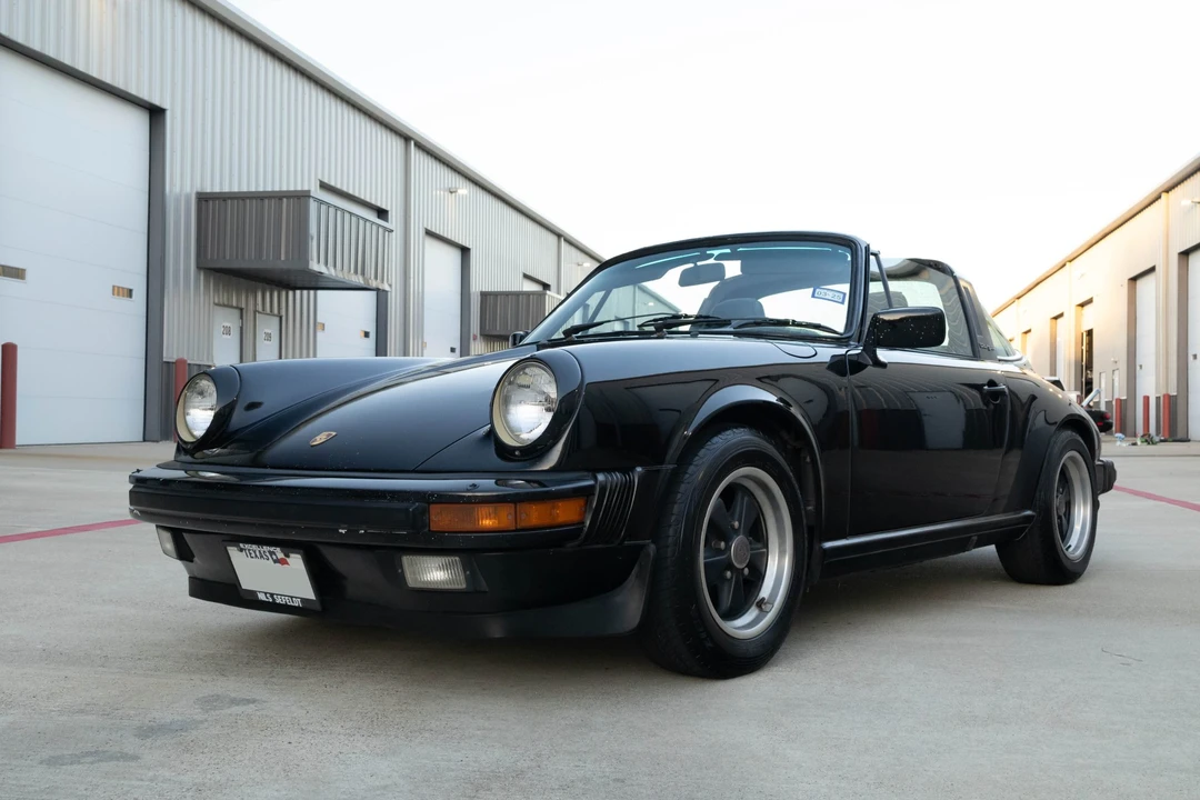 1985 Porsche 911 Carrera 3.2 - Image 5 of 31