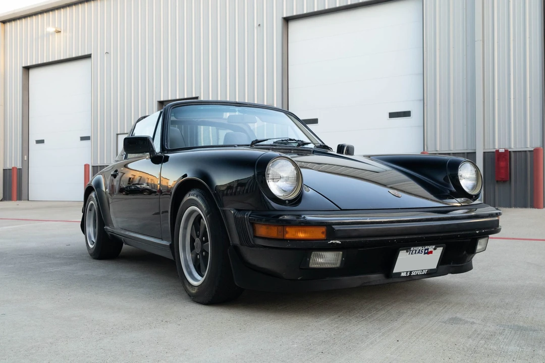 1985 Porsche 911 Carrera 3.2 - Image 9 of 31