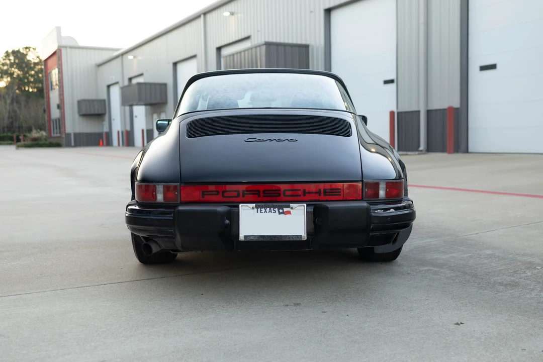 1985 Porsche 911 Carrera 3.2 - Image 18 of 31