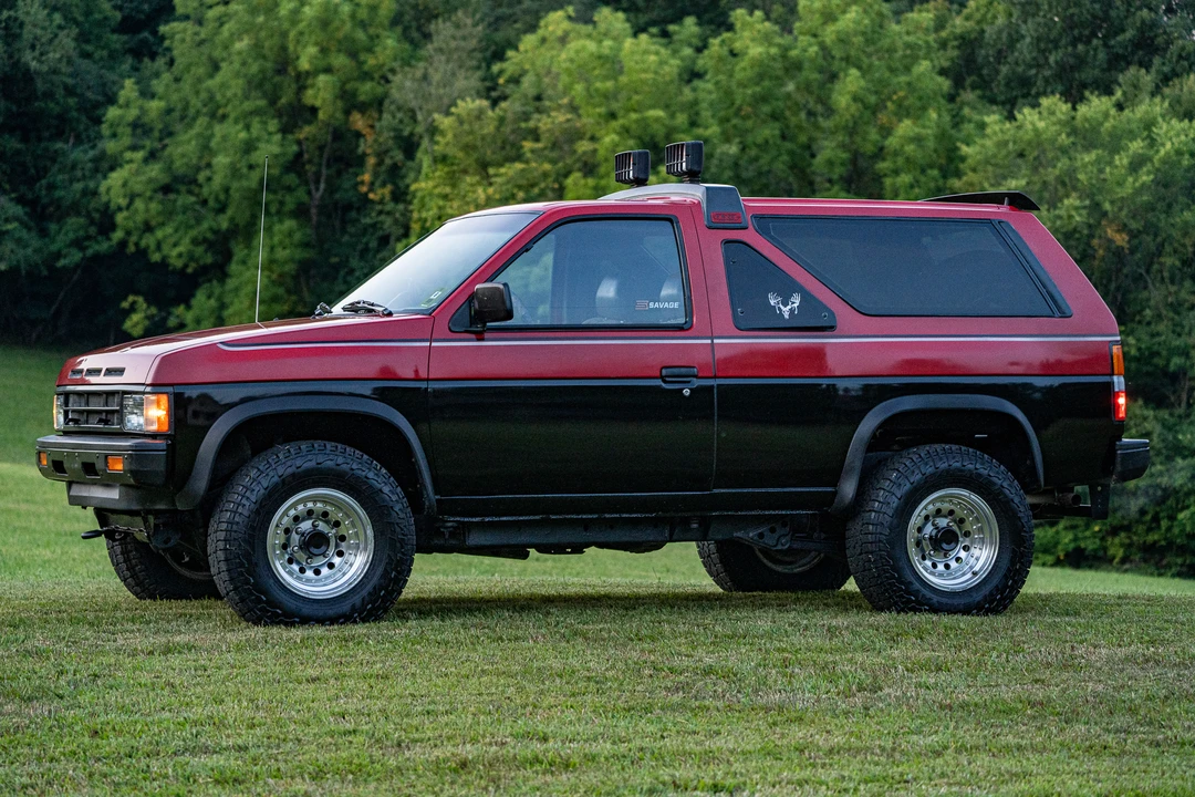 1987 Nissan Pathfinder 1st Gen - Image 20 of 31