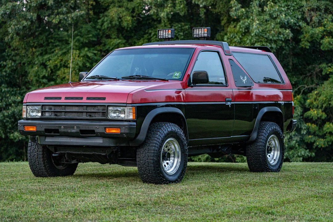 1987 Nissan Pathfinder 1st Gen - Image 2 of 31