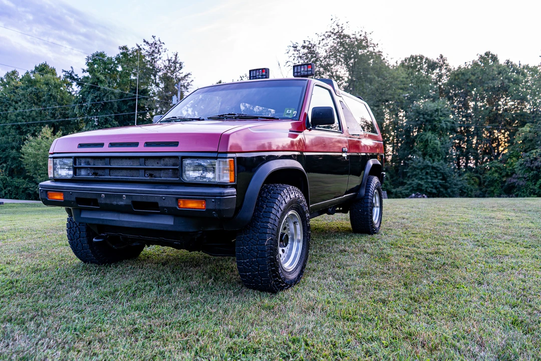 1987 Nissan Pathfinder 1st Gen - Image 22 of 31