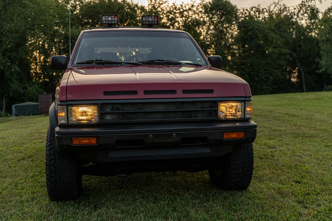 1987 Nissan Pathfinder 1st Gen - Image 23 of 31