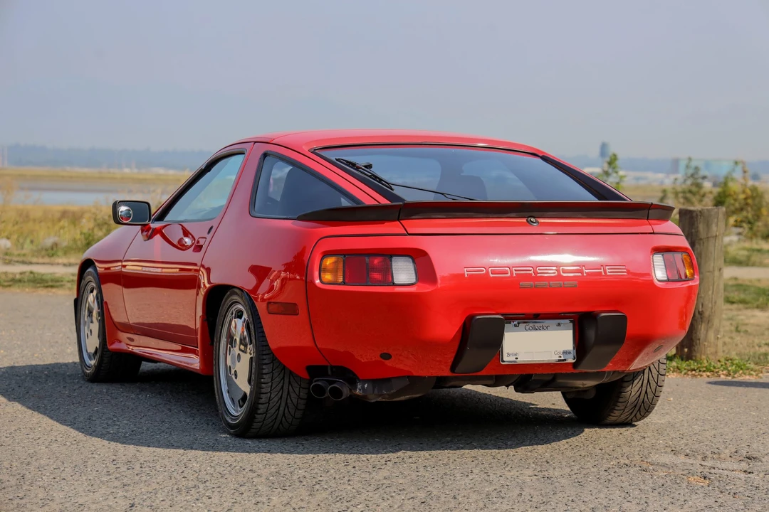 1985 Porsche 928 S - Image 10 of 31
