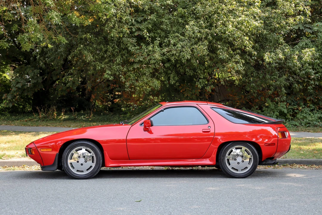 1985 Porsche 928 S - Image 6 of 31