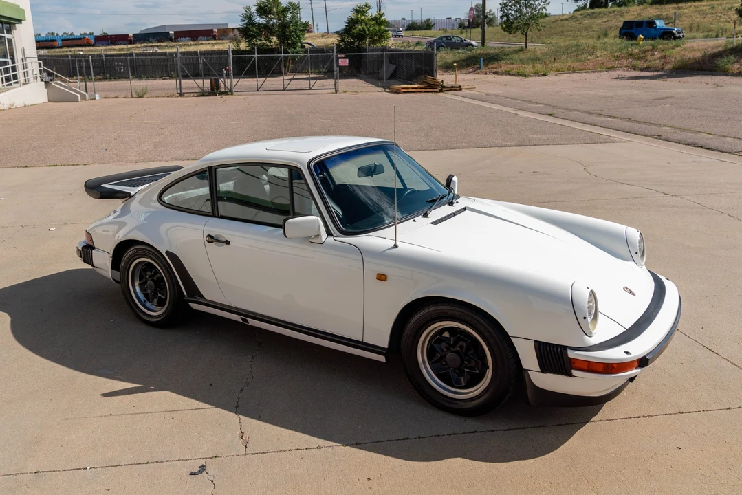 1983 Porsche 911 Carrera SC - Image 17 of 31
