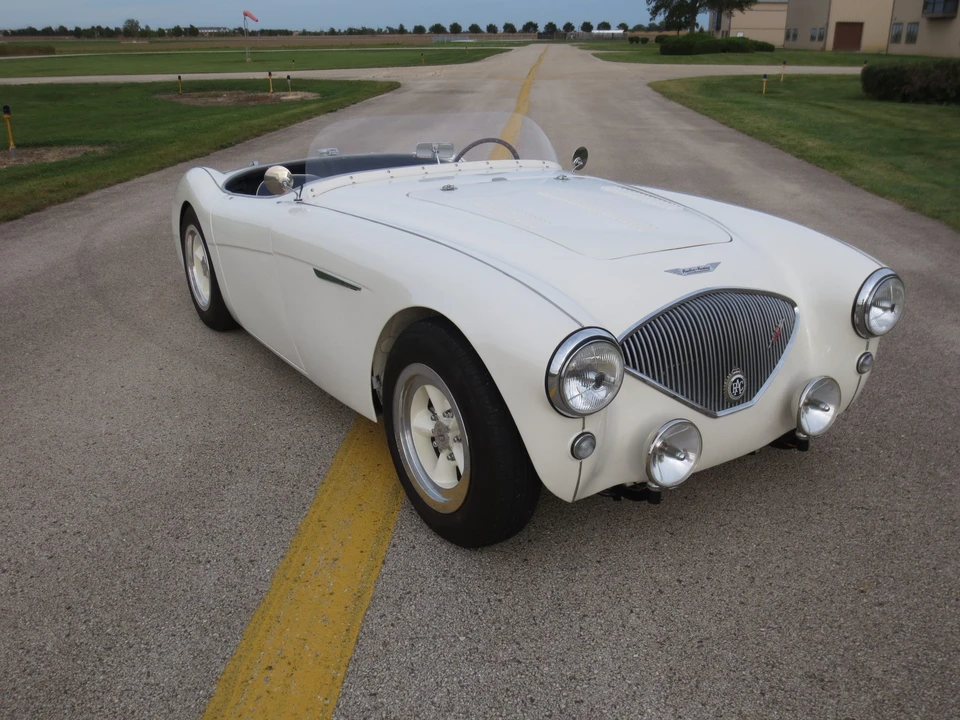 1955 Austin-Healey 100 - Image 16 of 31