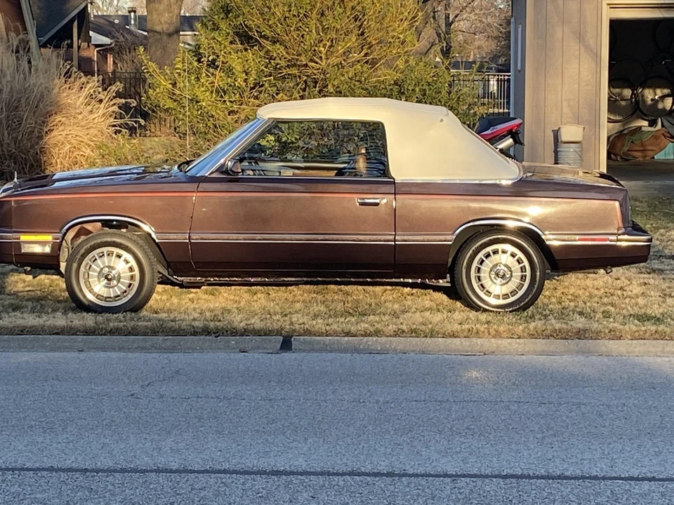 1982 Chrysler LeBaron - Image 12 of 31