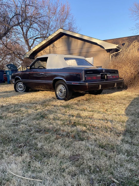 1982 Chrysler LeBaron - Image 21 of 31