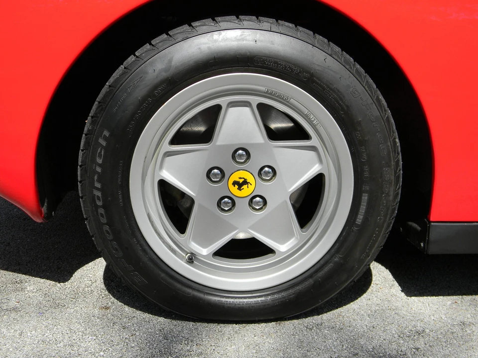 1988 Ferrari Testarossa - Image 20 of 31