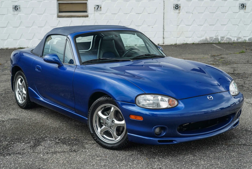 1999 Mazda NB MX-5 Miata - Image 12 of 31
