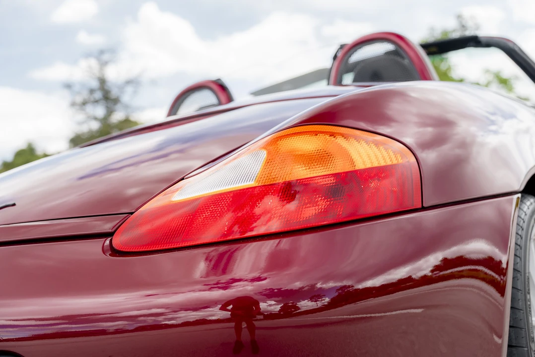 1999 Porsche 986 Boxster - Image 29 of 31
