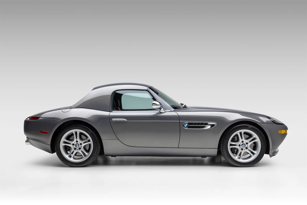 2002 BMW Z8 - Image 13 of 31
