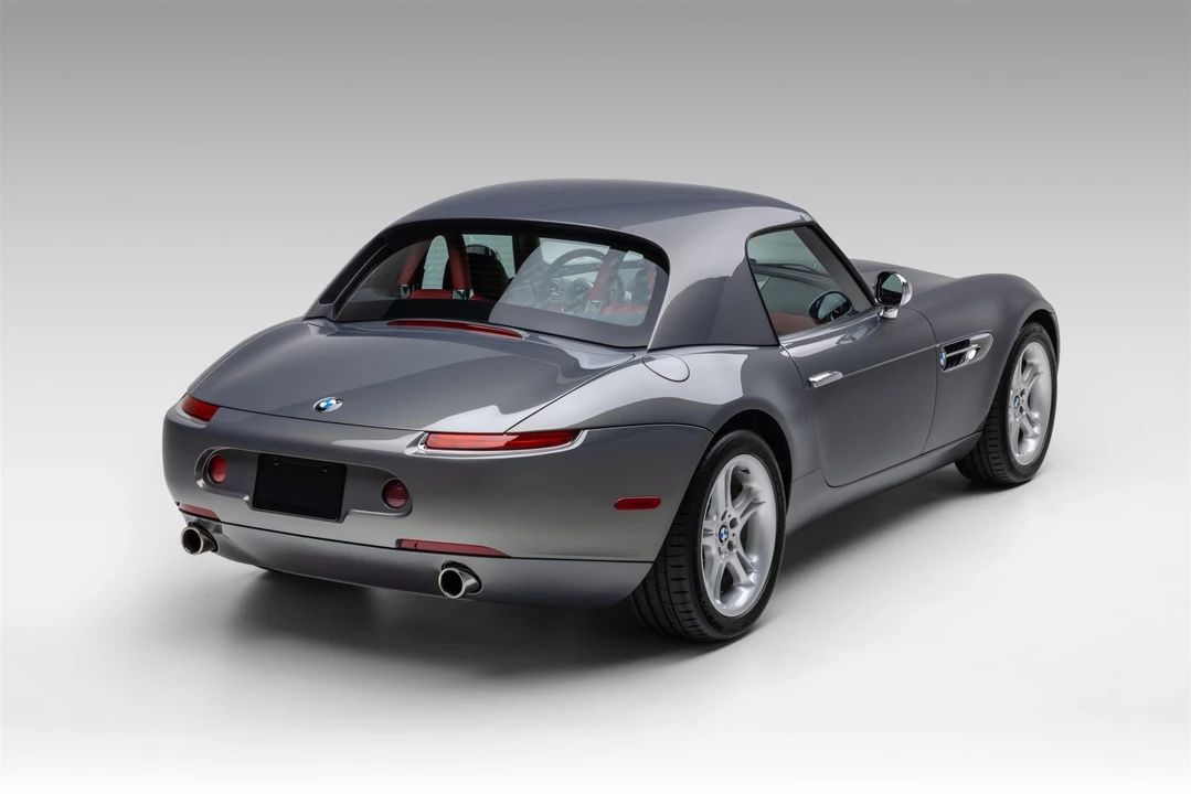 2002 BMW Z8 - Image 16 of 31