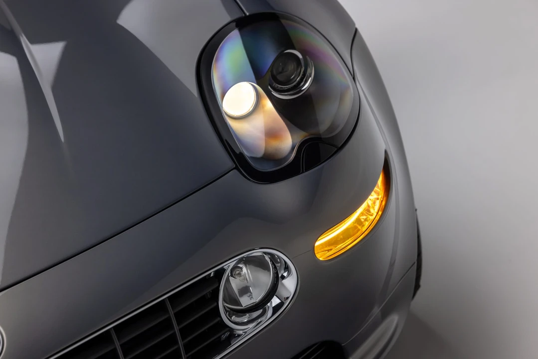 2002 BMW Z8 - Image 23 of 31