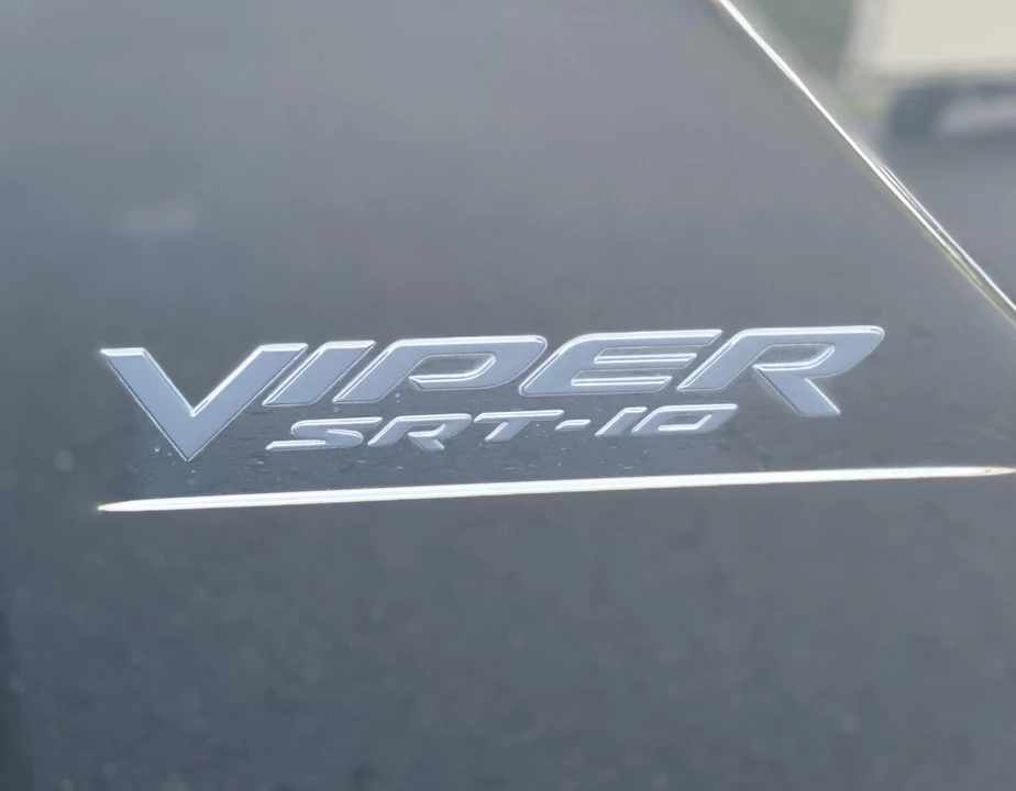 2004 Dodge Viper 3rd Gen - Image 30 of 31