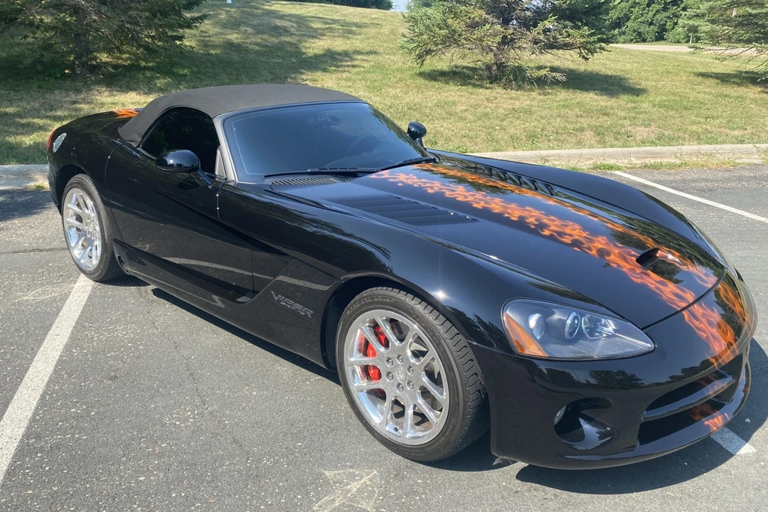 2004 Dodge Viper 3rd Gen - Image 8 of 31