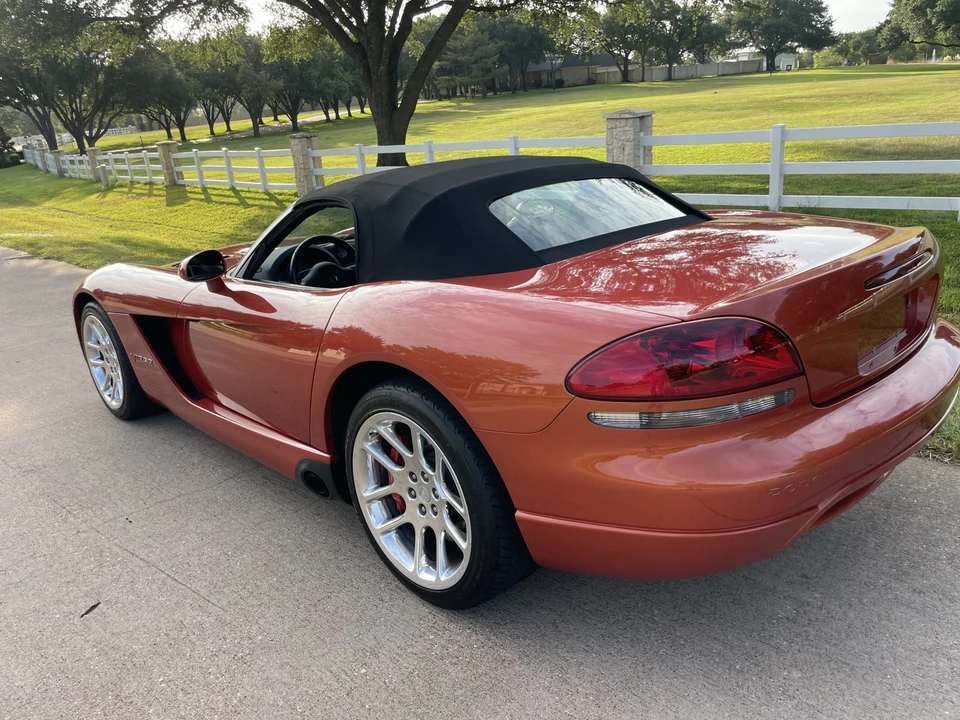 2005 Dodge Viper 3rd Gen - Image 27 of 31