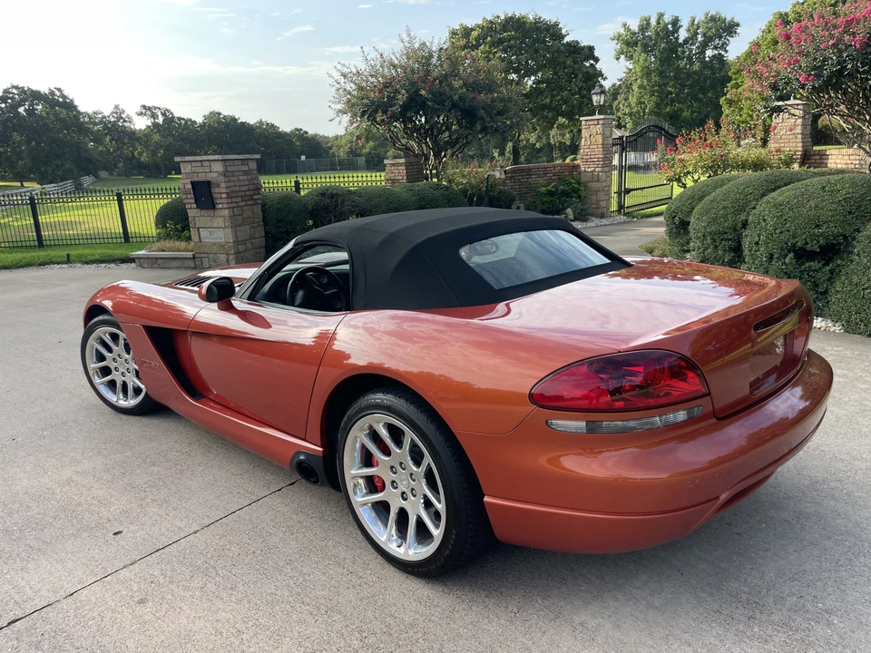 2005 Dodge Viper 3rd Gen - Image 28 of 31