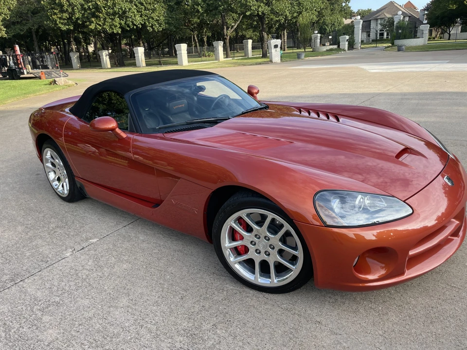 2005 Dodge Viper 3rd Gen - Image 17 of 31