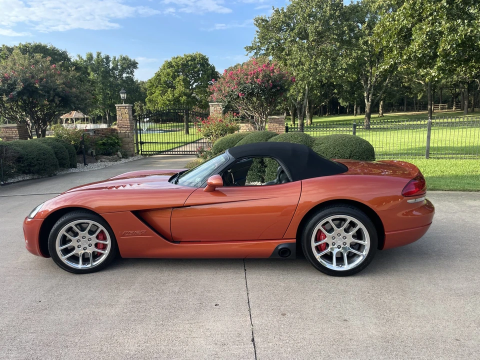 2005 Dodge Viper 3rd Gen - Image 31 of 31