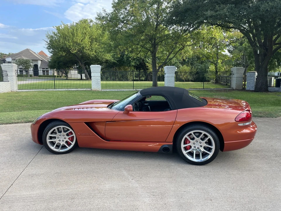 2005 Dodge Viper 3rd Gen - Image 30 of 31