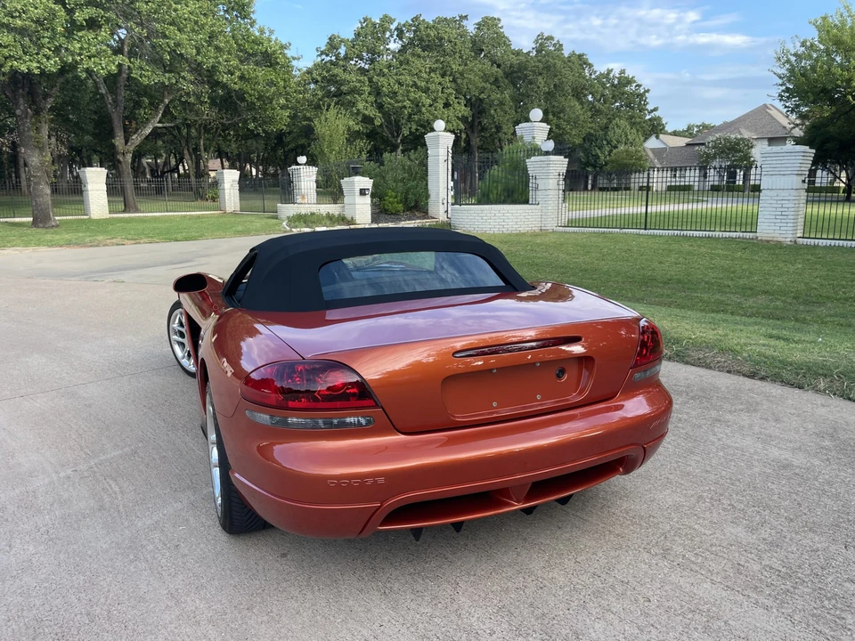 2005 Dodge Viper 3rd Gen - Image 25 of 31