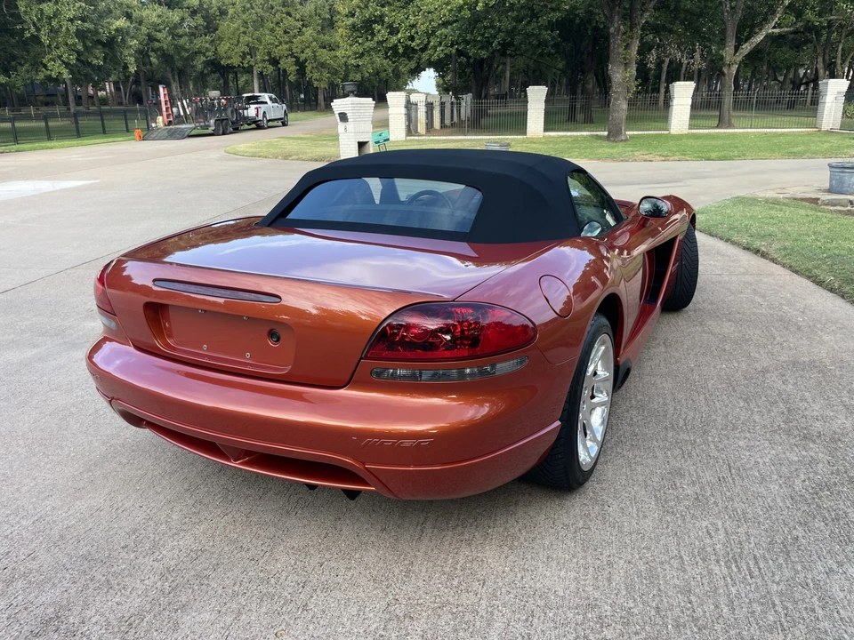 2005 Dodge Viper 3rd Gen - Image 22 of 31