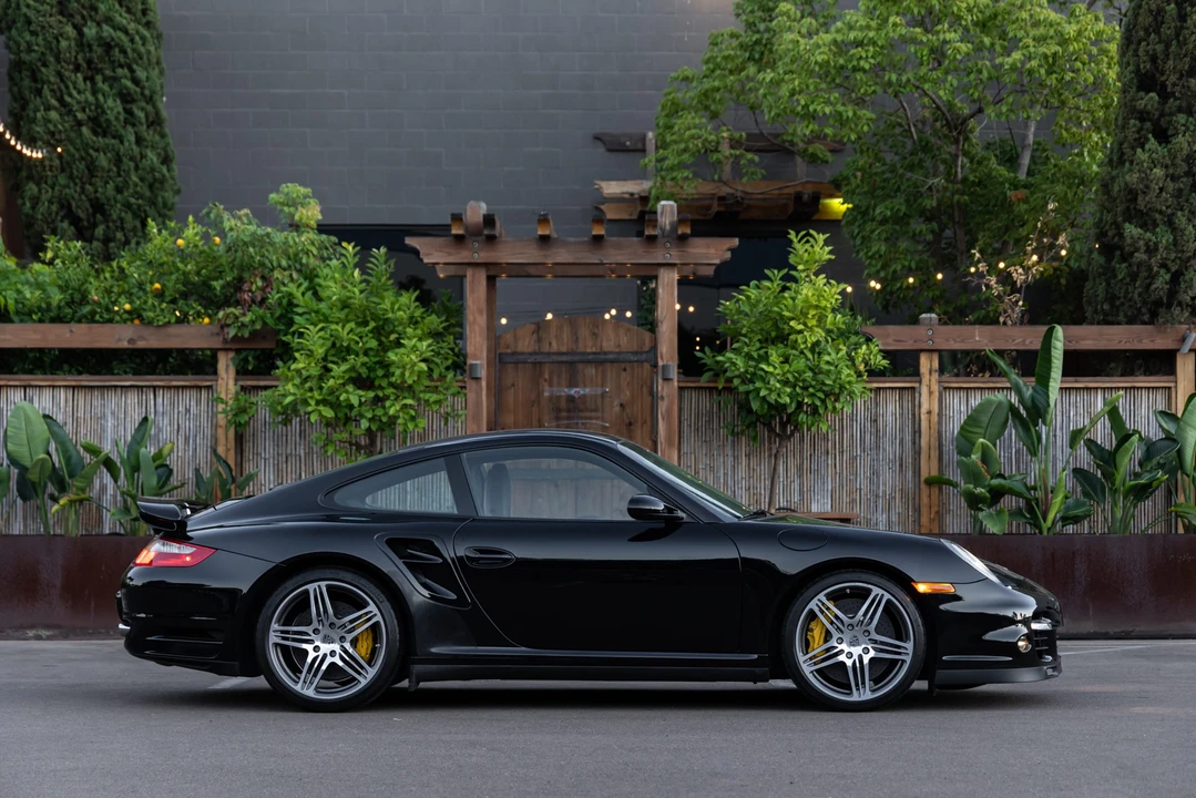 2007 Porsche 997 Turbo - Image 10 of 31