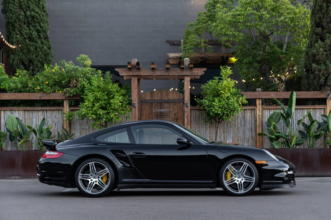 2007 Porsche 997 Turbo - Image 9 of 31