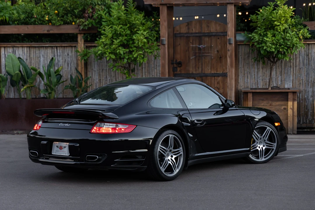2007 Porsche 997 Turbo - Image 14 of 31