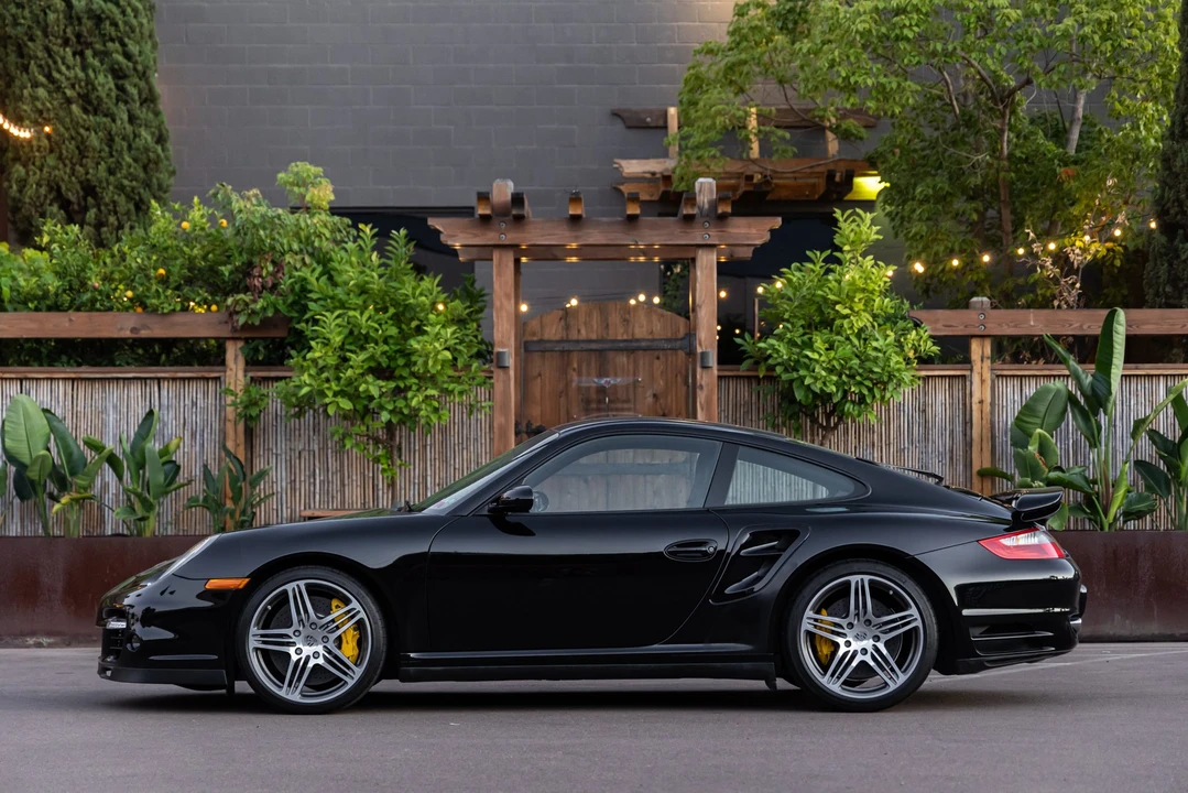 2007 Porsche 997 Turbo - Image 25 of 31