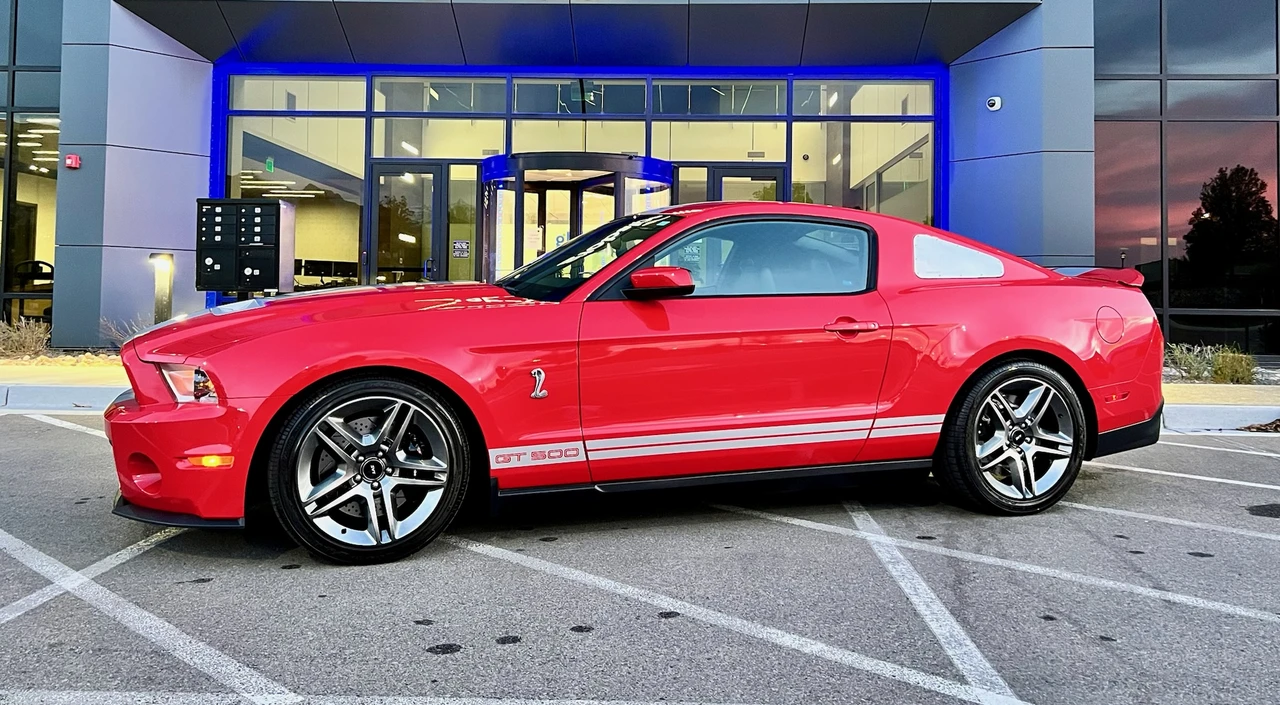 2010 Ford S197 II Shelby Mustang GT500 - Image 12 of 31