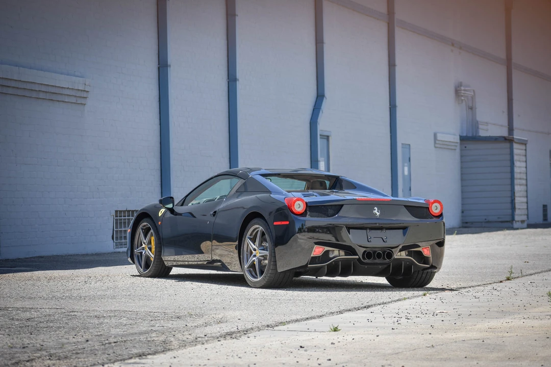 2013 Ferrari 458 Spider - Image 16 of 31