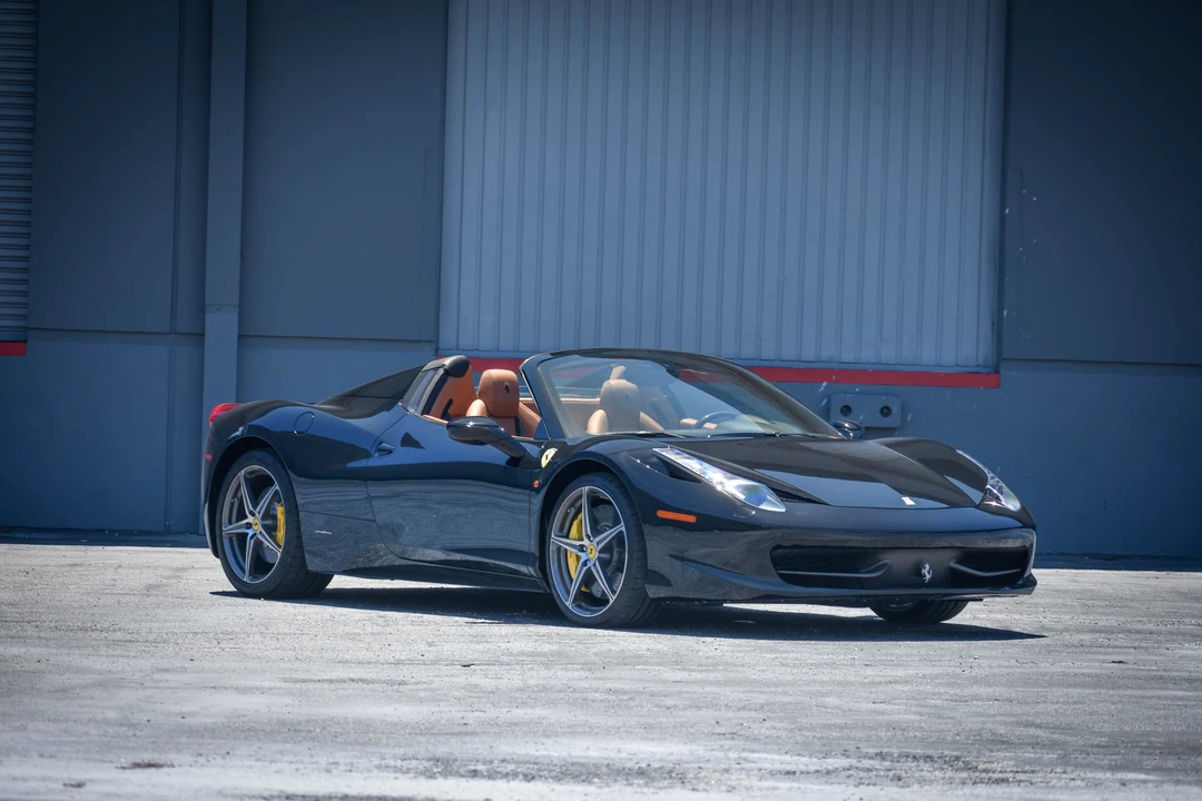 2013 Ferrari 458 Spider - Image 5 of 31