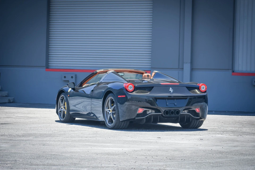2013 Ferrari 458 Spider - Image 21 of 31