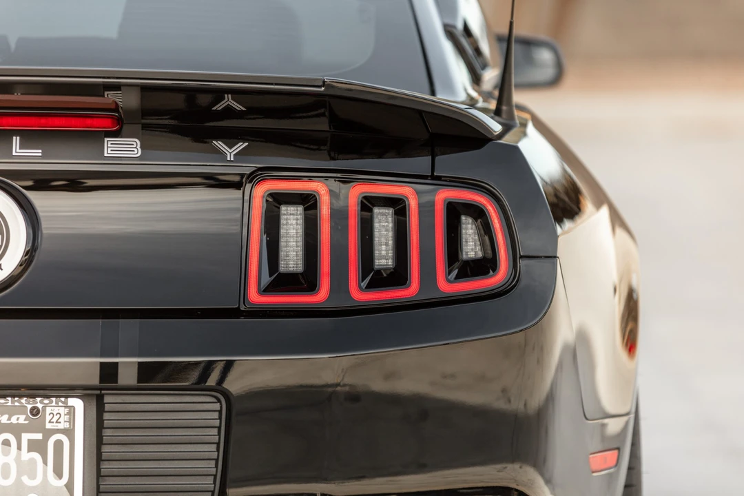 2013 Ford S197 II Shelby Mustang GT500 - Image 27 of 31