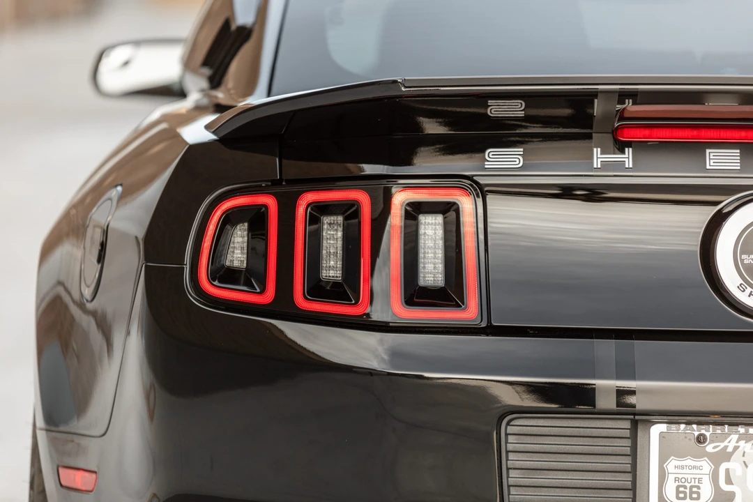 2013 Ford S197 II Shelby Mustang GT500 - Image 26 of 31