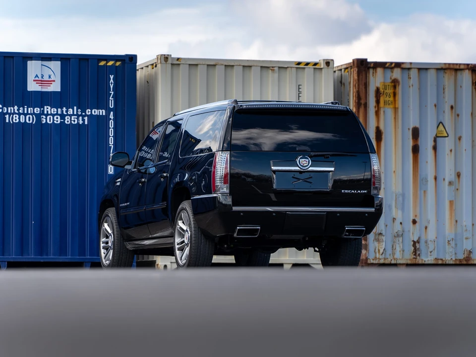 2014 Cadillac Escalade & EXT 3rd Gen - Image 12 of 31