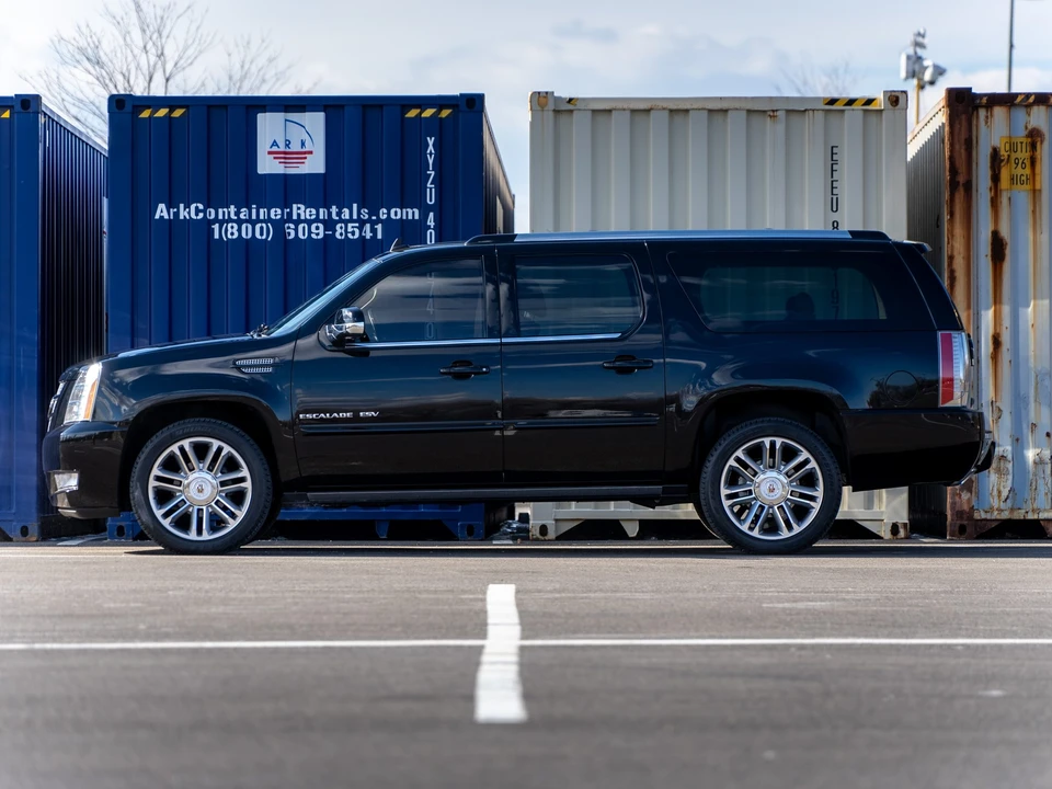 2014 Cadillac Escalade & EXT 3rd Gen - Image 4 of 31