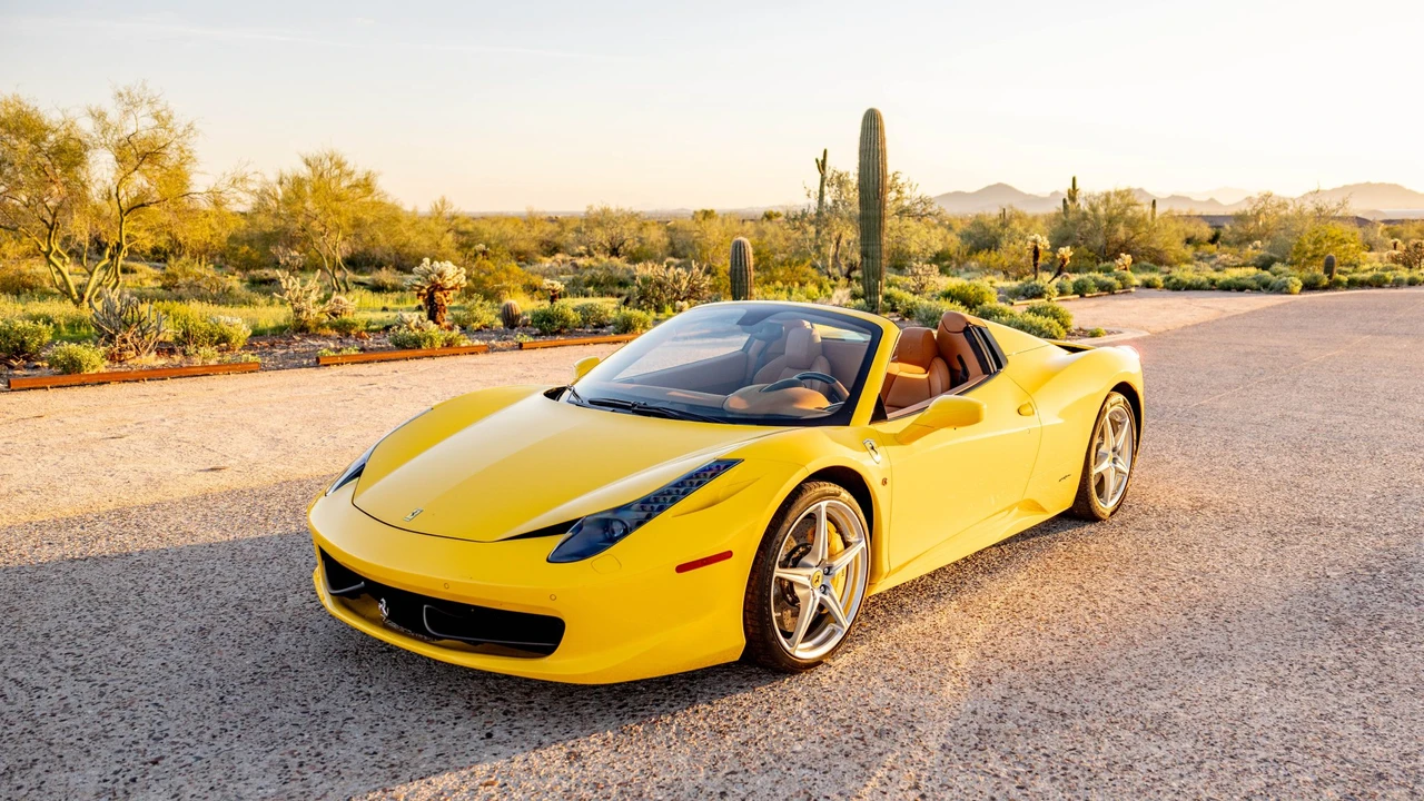 2014 Ferrari 458 Spider - Image 12 of 31