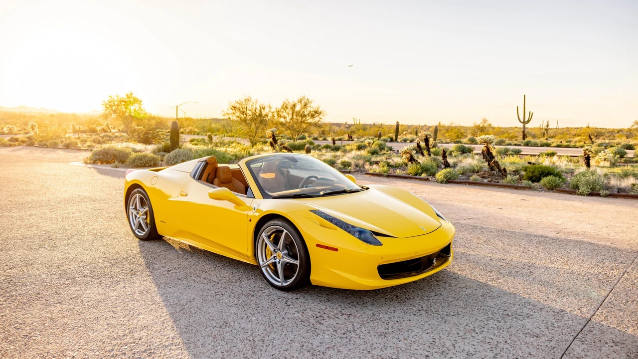 2014 Ferrari 458 Spider - Image 26 of 31