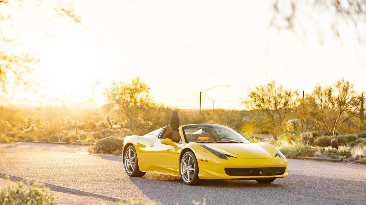2014 Ferrari 458 Spider - Image 25 of 31