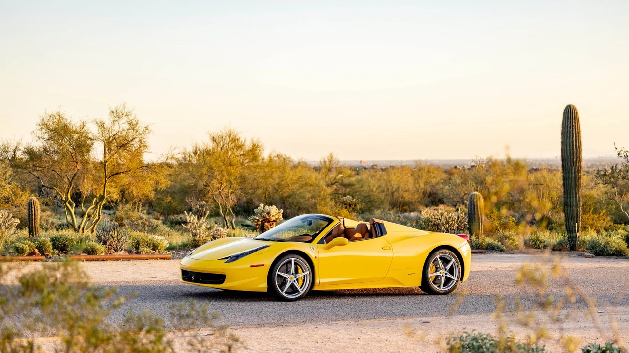 2014 Ferrari 458 Spider - Image 10 of 31