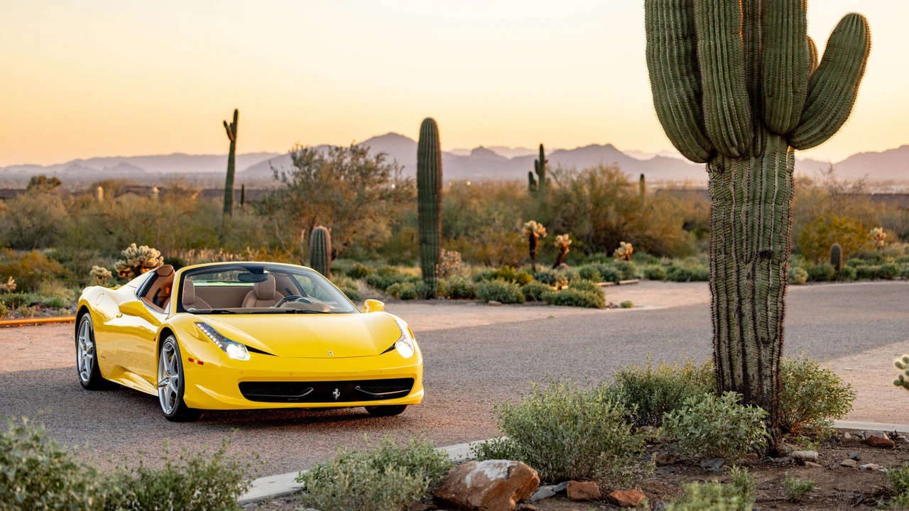 2014 Ferrari 458 Spider - Image 18 of 31