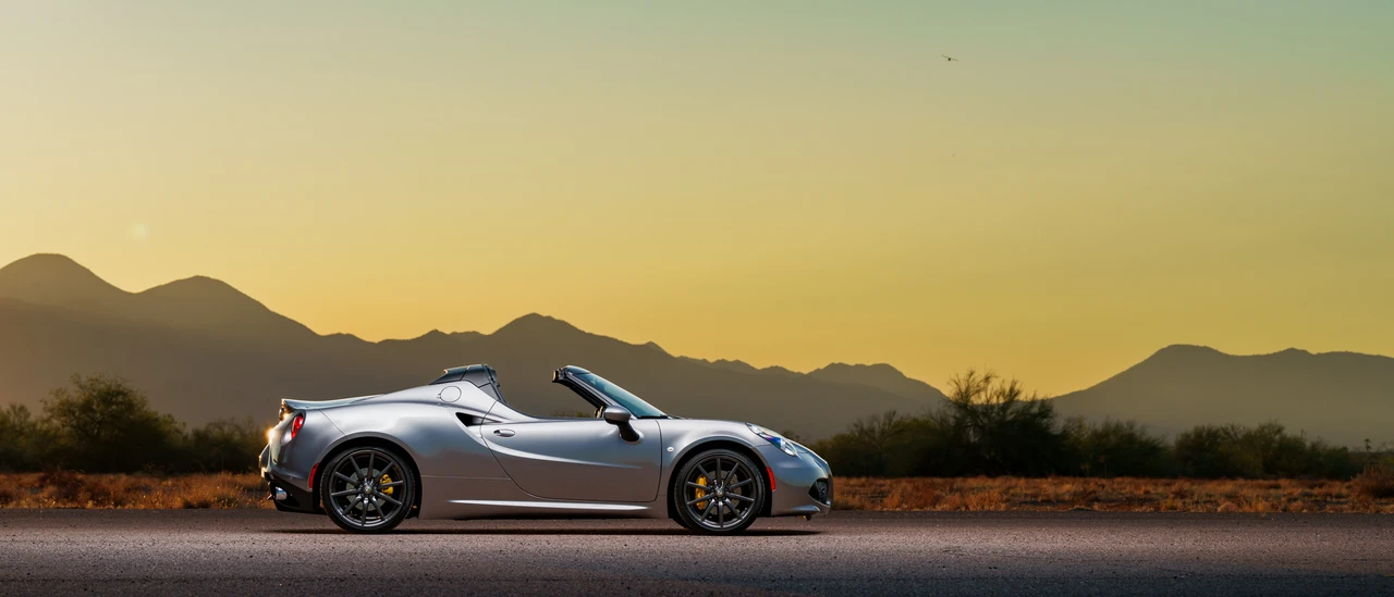 2016 Alfa Romeo 4C Spider - Image 17 of 31