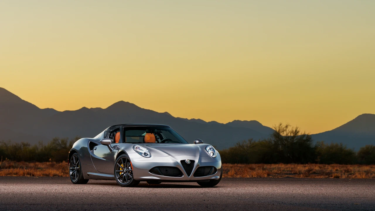 2016 Alfa Romeo 4C Spider - Image 3 of 31