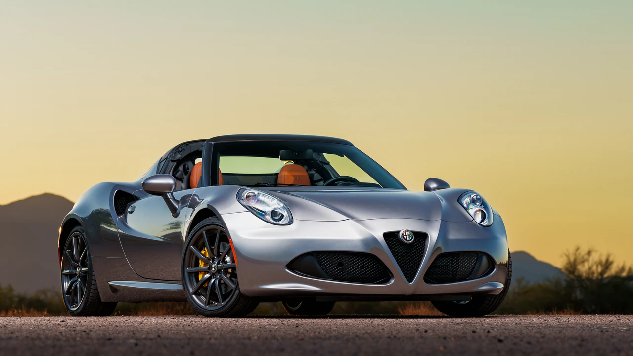 2016 Alfa Romeo 4C Spider - Image 4 of 31