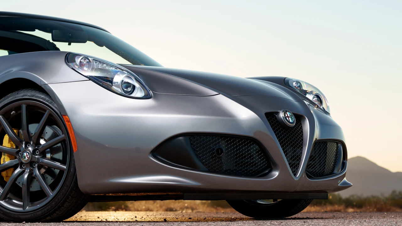 2016 Alfa Romeo 4C Spider - Image 31 of 31