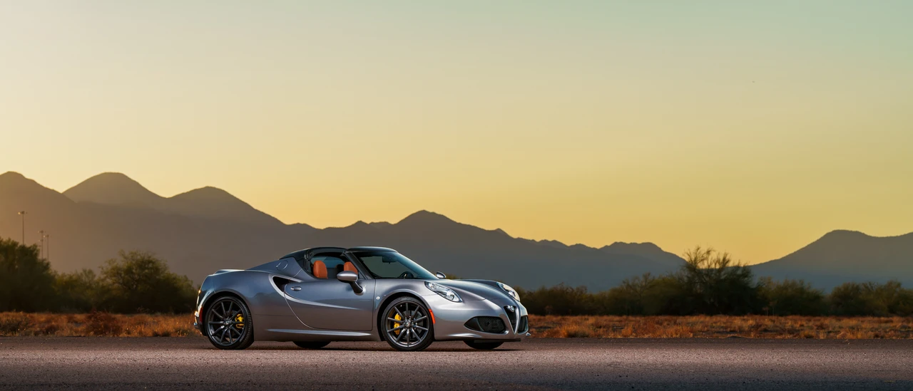2016 Alfa Romeo 4C Spider - Image 5 of 31